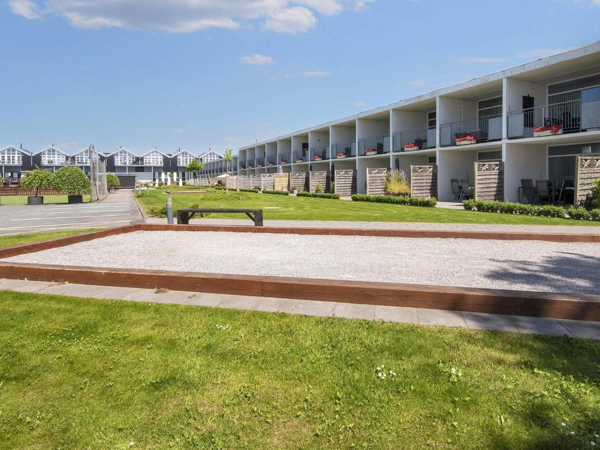 5 Person Holiday Home On A Holiday Park In Glesborg Exterior foto